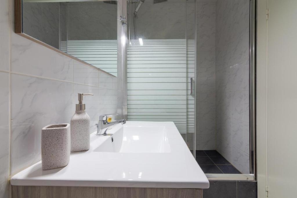 Arditou Akropolis Apartments-Suites アテネ エクステリア 写真