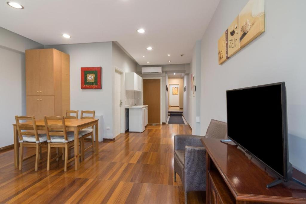 Arditou Akropolis Apartments-Suites アテネ エクステリア 写真